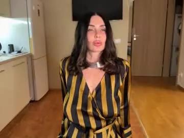 cam to cam sexiness with Girls streamers. Explore the newest collection of intense camshows from our capable horny hosts.