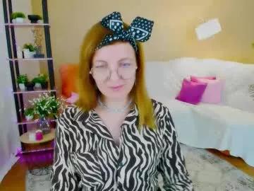 youruniverser from Chaturbate is Freechat