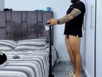 cam to cam sexiness with Girls streamers. Explore the newest collection of intense camshows from our capable horny hosts.