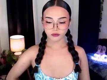 cam to cam sexiness with Girls streamers. Explore the newest collection of intense camshows from our capable horny hosts.