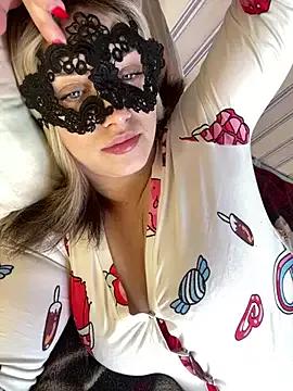 cam to cam sexiness with Girls streamers. Explore the newest collection of intense camshows from our capable horny hosts.