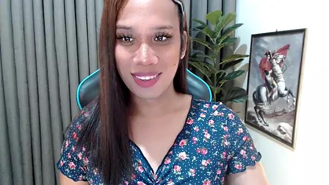 _heartofasia_ from StripChat is Freechat