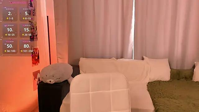 cam to cam sexiness with Girls streamers. Explore the newest collection of intense camshows from our capable horny hosts.