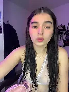 _Rossemiller from StripChat is Freechat