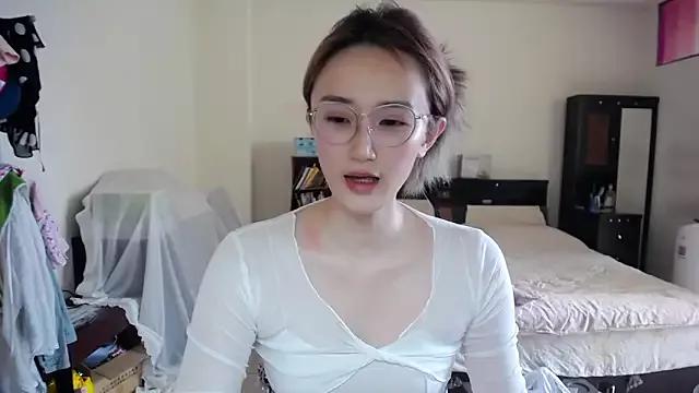 cam to cam sexiness with Girls streamers. Explore the newest collection of intense camshows from our capable horny hosts.