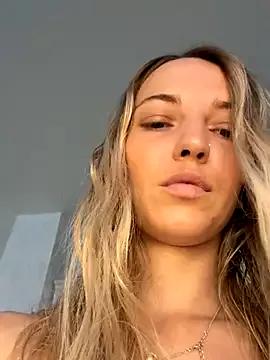 Photos of Adelina0001 from StripChat is Freechat