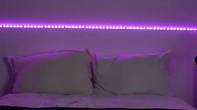 AdelinaAlia from StripChat is Freechat