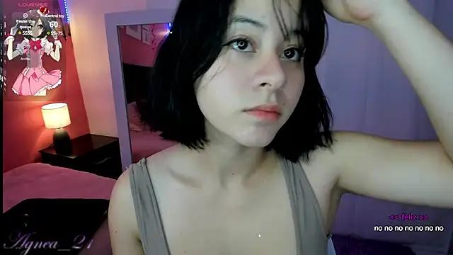 cam to cam sexiness with Girls streamers. Explore the newest collection of intense camshows from our capable horny hosts.