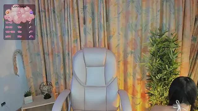 cam to cam sexiness with Girls streamers. Explore the newest collection of intense camshows from our capable horny hosts.