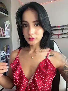 cam to cam sexiness with Girls streamers. Explore the newest collection of intense camshows from our capable horny hosts.