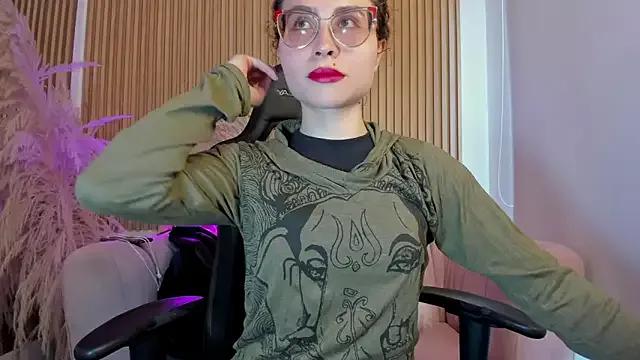cam to cam sexiness with Girls streamers. Explore the newest collection of intense camshows from our capable horny hosts.