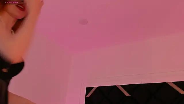 cam to cam sexiness with Girls streamers. Explore the newest collection of intense camshows from our capable horny hosts.
