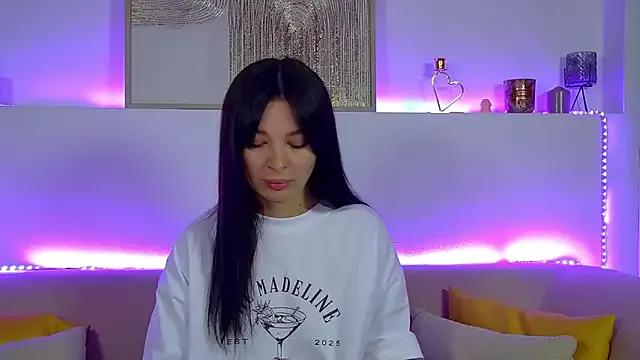 AlexandraBloom from StripChat is Freechat