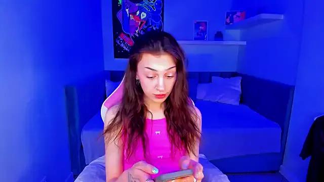 cam to cam sexiness with Girls streamers. Explore the newest collection of intense camshows from our capable horny hosts.