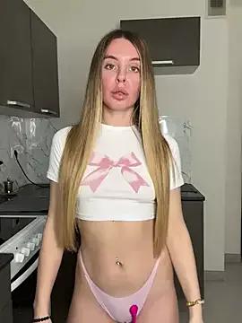 cam to cam sexiness with Girls streamers. Explore the newest collection of intense camshows from our capable horny hosts.