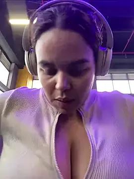 cam to cam sexiness with Girls streamers. Explore the newest collection of intense camshows from our capable horny hosts.