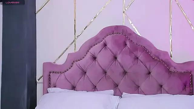 AliceStevens_ from StripChat is Freechat