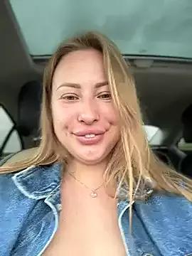 AlisaWhite from StripChat is Freechat