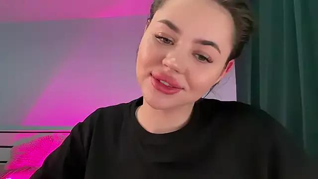 AlmaryKim from StripChat is Freechat