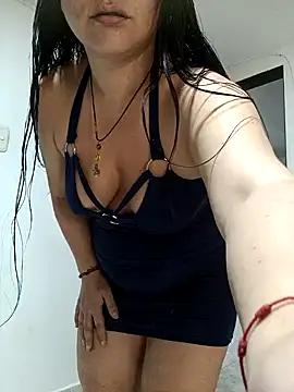 cam to cam sexiness with Girls streamers. Explore the newest collection of intense camshows from our capable horny hosts.