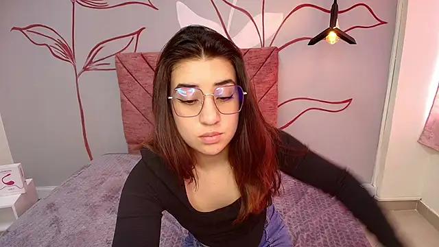 cam to cam sexiness with Girls streamers. Explore the newest collection of intense camshows from our capable horny hosts.
