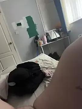 Bbw cam feeds: checkout the enjoyment of chatting and cam2cam with our hot entertainers, who will teach you all about persuasion and whims with their sexy physiques.
