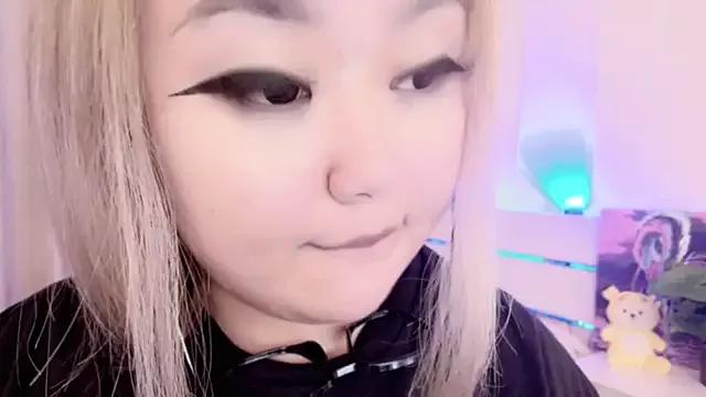 cam to cam sexiness with Girls streamers. Explore the newest collection of intense camshows from our capable horny hosts.