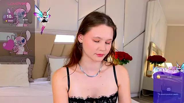 AmeliRoyse from StripChat is Freechat