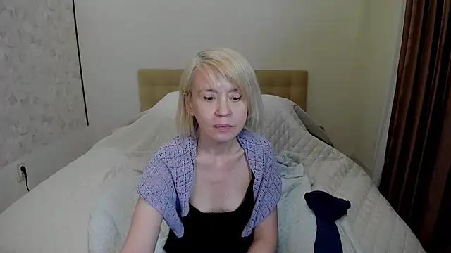 cam to cam sexiness with Girls streamers. Explore the newest collection of intense camshows from our capable horny hosts.