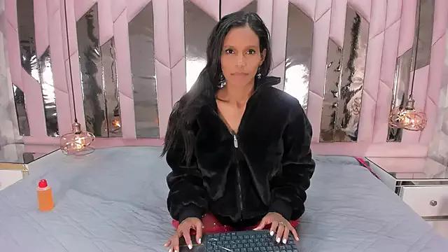 cam to cam sexiness with Girls streamers. Explore the newest collection of intense camshows from our capable horny hosts.