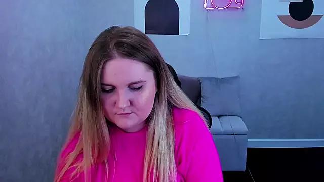cam to cam sexiness with Girls streamers. Explore the newest collection of intense camshows from our capable horny hosts.