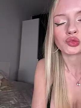 cam to cam sexiness with Girls streamers. Explore the newest collection of intense camshows from our capable horny hosts.