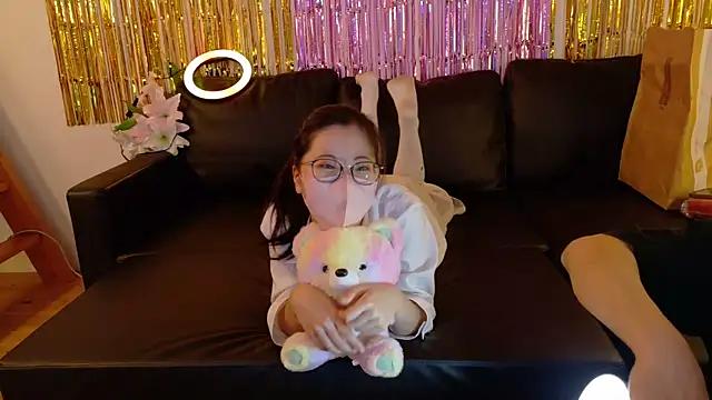 cam to cam sexiness with Girls streamers. Explore the newest collection of intense camshows from our capable horny hosts.