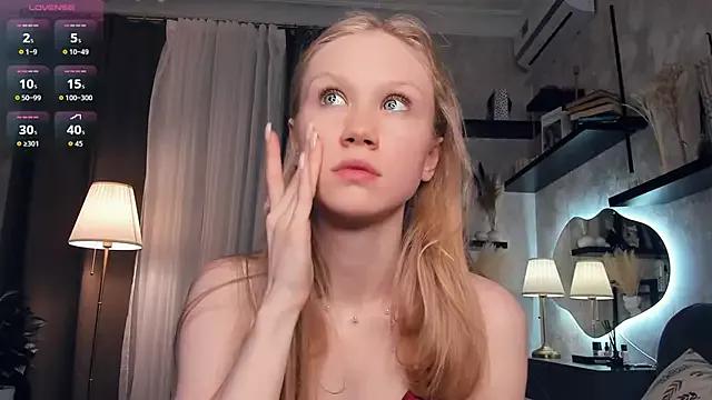 cam to cam sexiness with Girls streamers. Explore the newest collection of intense camshows from our capable horny hosts.
