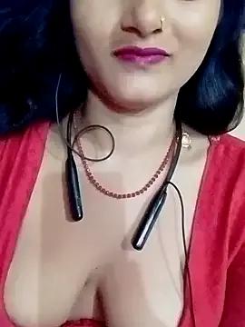 Entertain your thirst for girls cam hosts with our choice of stunning models, skilled in the art of seduction and satisfaction.