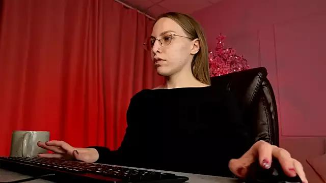 AphexQueen from StripChat is Freechat