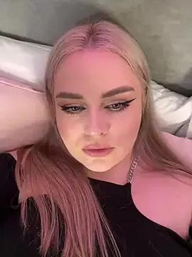 cam to cam sexiness with Girls streamers. Explore the newest collection of intense camshows from our capable horny hosts.