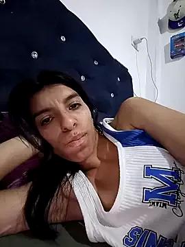 Ariell_Kieran from StripChat is Freechat
