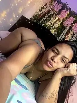 cam to cam sexiness with Girls streamers. Explore the newest collection of intense camshows from our capable horny hosts.