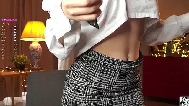 AudreyBarren from StripChat is Freechat