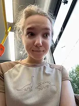 Photos of bambi_lu from StripChat is Freechat