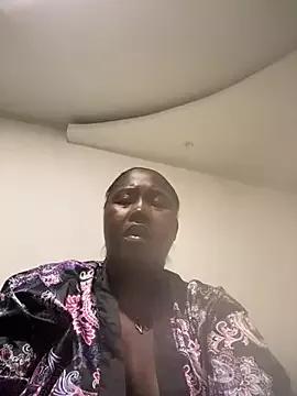 BambiWoman from StripChat is Freechat