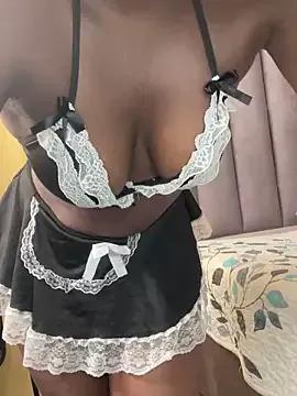 Photos of BigRound-Bootayy from StripChat is Freechat