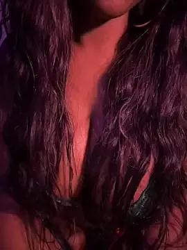 Entertain your thirst for girls cam hosts with our choice of stunning models, skilled in the art of seduction and satisfaction.