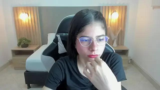 carlina_15 from StripChat is Freechat