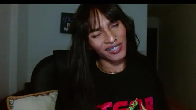 cam to cam sexiness with Girls streamers. Explore the newest collection of intense camshows from our capable horny hosts.