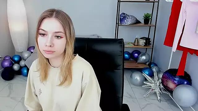cam to cam sexiness with Girls streamers. Explore the newest collection of intense camshows from our capable horny hosts.
