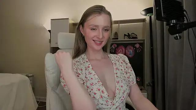 cam to cam sexiness with Girls streamers. Explore the newest collection of intense camshows from our capable horny hosts.