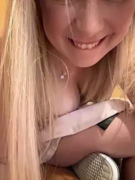 Get ready to be blown away by the craziness and skill of our ass cam feed entertainers on our ass page. From Hippie_chicks to SexyShemales, we've got the most amazing cam room collection.