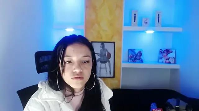 cam to cam sexiness with Girls streamers. Explore the newest collection of intense camshows from our capable horny hosts.